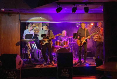 Doc B Band Hafenbar Tegel 2022-1